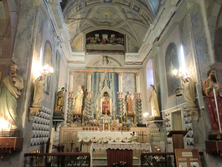 LE PEINTRE CHOUPIK EN CORSE . EGLISE SAINT ROCH A LETIA